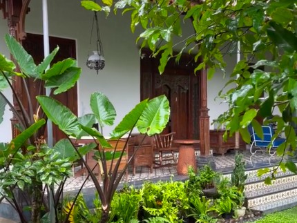 Rumah Budi Doremi yang Sejuk di Desa dan Jauh dari Kebisingan, Intip Potretnya