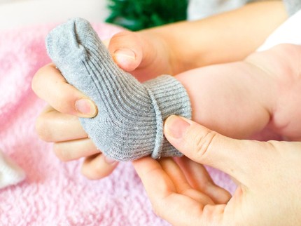 Tangan dan Kaki Bayi Dingin, Haruskah Khawatir?