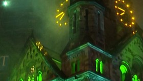 Dementor Beterbangan di Gereja Memorial Kaiser Wilhelm Berlin