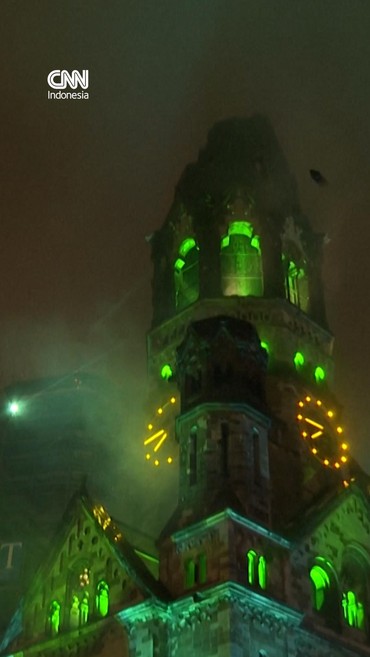 Dementor Beterbangan di Gereja Memorial Kaiser Wilhelm Berlin