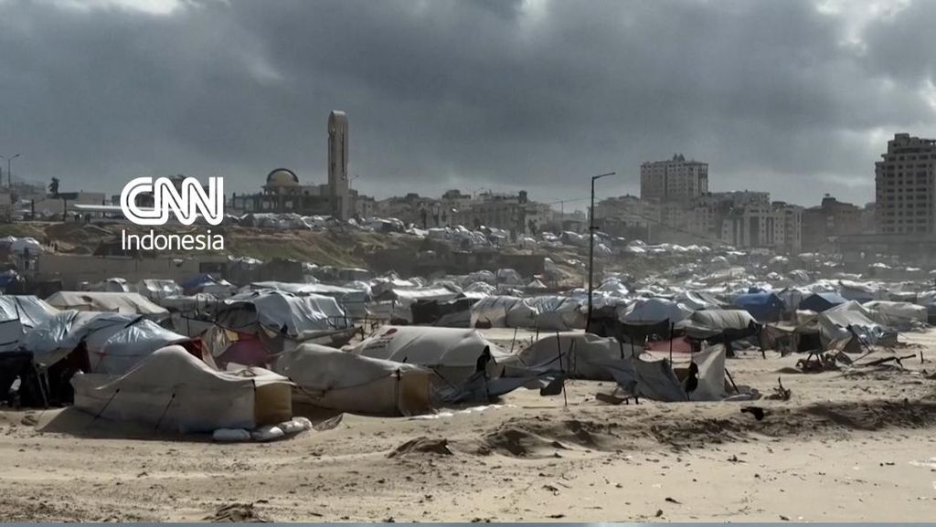Tenda Pengungsi Warga Gaza Kebanjiran Imbas Badai Ekstrem