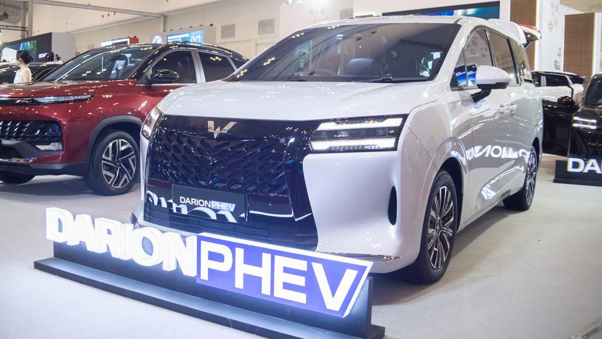 Update Harga Mobil Hybrid Januari 2026, Wuling Mulai Naik