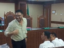 Video: Penampilan Ammar Zoni di Sidang Kasus Peredaran Narkoba