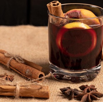 Tak Banyak Diketahui, 5 Manfaat Minum Air Rebusan Kayu Manis bagi Kesehatan