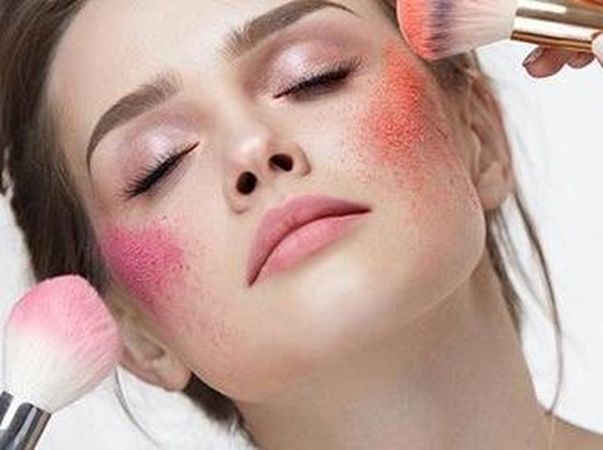 Pipi Merona Natural, Tampil Fresh, dan Glowing Saat Silaturahmi dengan Keluarga di Hari Lebaran dengan Liquid Blush Favorit!