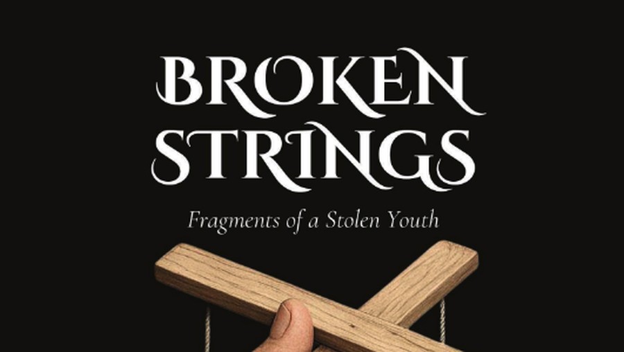 Buku Broken Strings