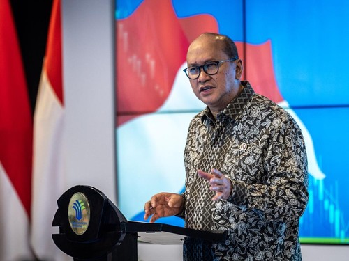 Menteri Investasi dan Hilirisasi/Kepala BKPM Rosan Roeslani menyampaikan capaian realisasi investasi triwulan IV tahun 2025 saat konferensi pers di Kantor Kementerian Investasi dan Hilirisasi, Jakarta, Kamis (15/1/2026). Menteri Investasi dan Hiliris