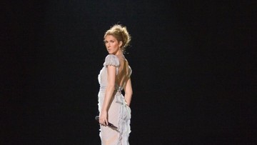 Highlight Dunia Hiburan InsertLive : Celine Dion Kenang 10 Tahun Kepergian Mendiang Suami: Kau Ajari Kami Jadi Kuat