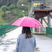 3 Alasan Hujan Punya Efek Menenangkan dan Membantu Kesehatan Mental