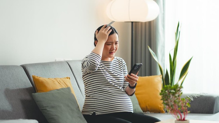 Ibu hamil mudah menangis