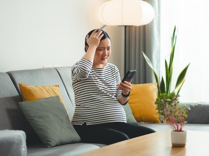 Mengapa Ibu Hamil Sering Menangis? Ini Penjelasan Ilmiahnya