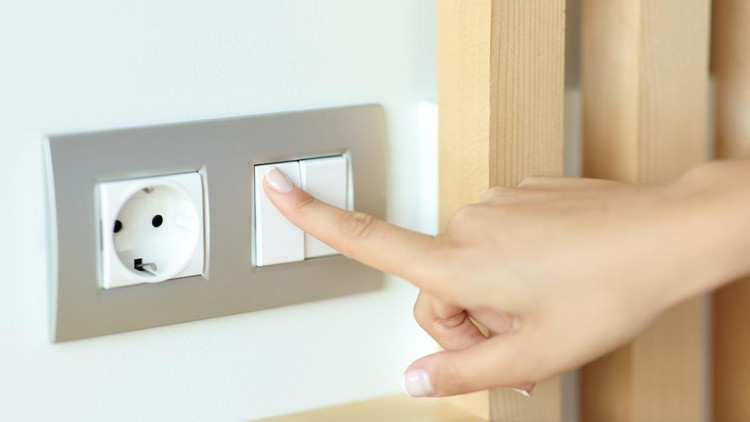 Ilustrasi menyalakan lampu