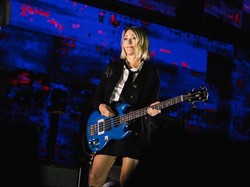 Kim Gordon eks Sonic Youth Umumkan Album Baru, Tulis Lirik Pakai Kata Terlarang Era Trump