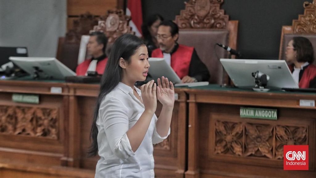 Hakim Minta Polisi Selidiki Dugaan Penyebaran Data Pribadi Laras