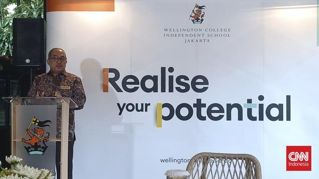 Wellington College Independent School Jakarta hari ini mengumumkan penunjukan Suryopratomo sebagai Pembina Yayasan sekolah tersebut.