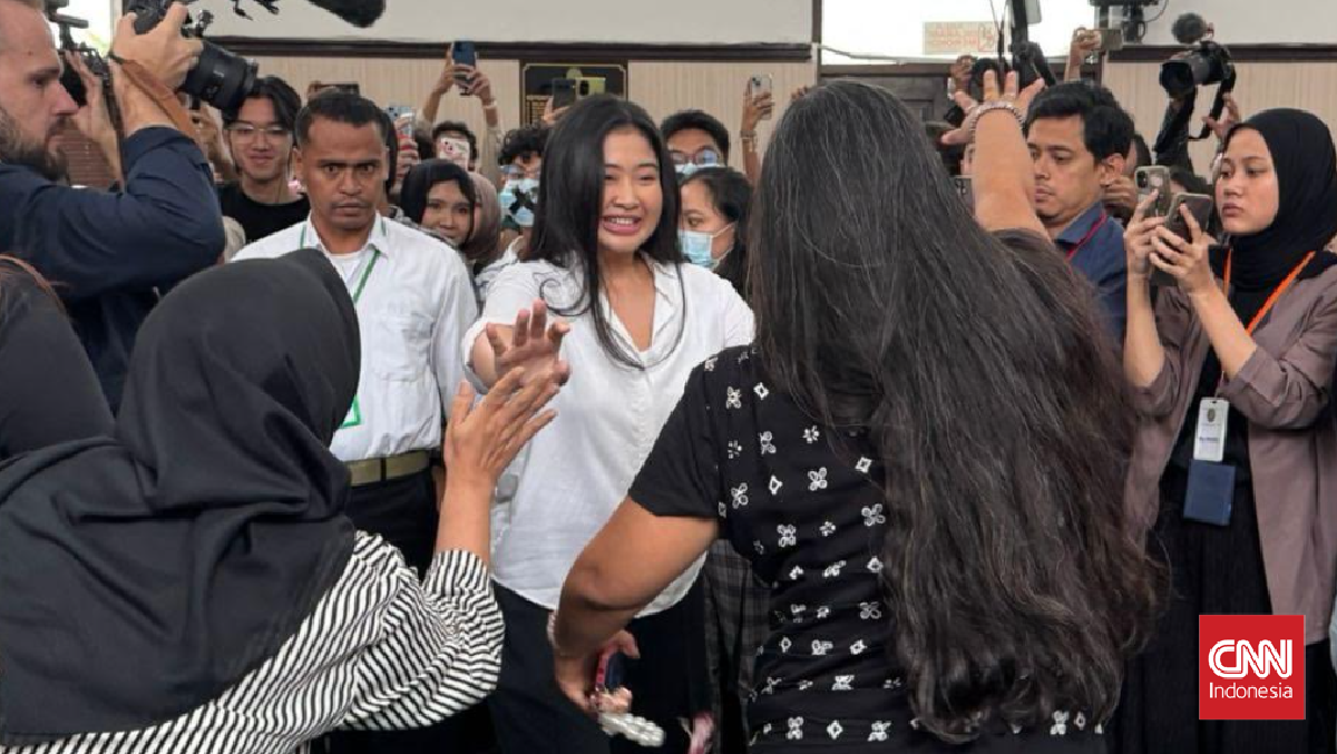 Laras Faizati Jelang Sidang Vonis: Terima Kasih Semuanya, Doain Ya