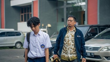 Garap 'Aku Sebelum Aku', Gina S Noer Bahas Pencarian Akar Identitas Lewat Hubungan Ayah-Anak