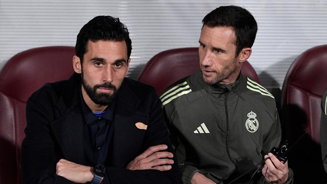 Pelatih baru Real Madrid, Alvaro Arbeloa, menjalani debut menangani Los Blancos dengan hasil yang mengecewakan.
