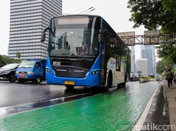 2 Pria Masturbasi di TransJ Ditangkap, Polisi Sita Barbuk Pakaian Korban