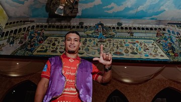 Berita Olahraga Terkini CNN Sport : Persija Resmi Pinjam Top Skor Liga India Alaeddine Ajaraie