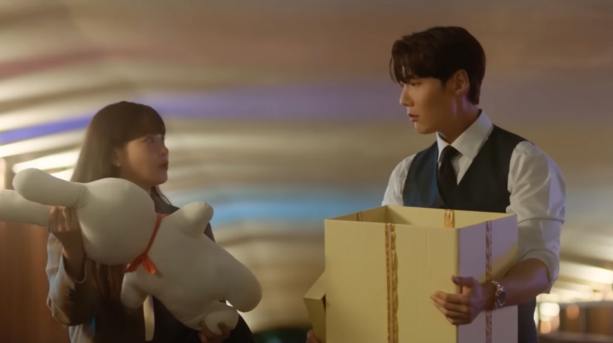 Sinopsis Positively Yours, Dua Orang Ogah Nikah Terpaksa Bersatu