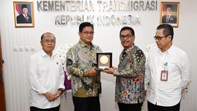 Wamentrans Dorong Industrialisasi Jagung Kawasan Transmigrasi Mutiara