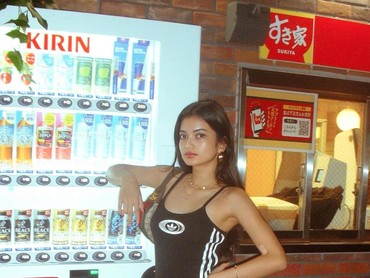 Ratu Sofya Nangis-nangis Bahas Beban Tulang Punggung Keluarga, Adik: Prett