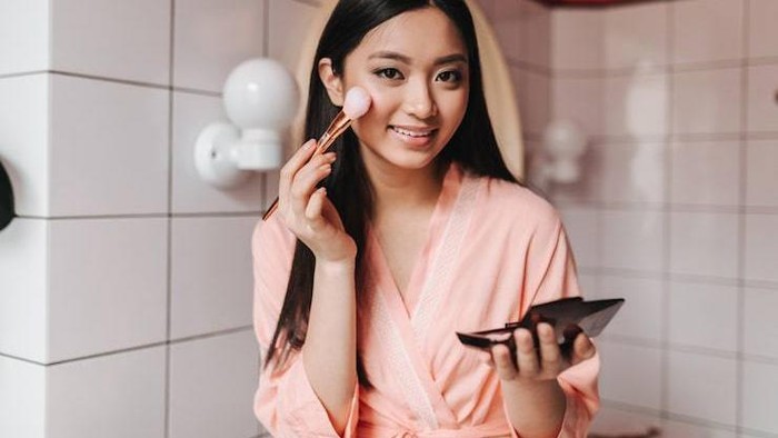 5 Tips Memilih Bronzer yang Tepat untuk Menghindari Tampilan Kusam