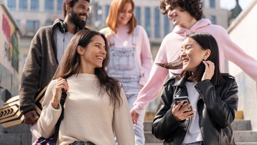 18 Kata Viral Gen Z Sepanjang 2025 & Maknanya yang Bikin Paham Tren