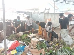 Aksi Bersih Pasar Inpres Larantuka, 160 Siswa SMA Seminari Hokeng Turun Tangan