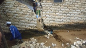 Tanah Bergerak di Pamekasan Meluas, Rumah Warga Rusak Hingga Terbelah