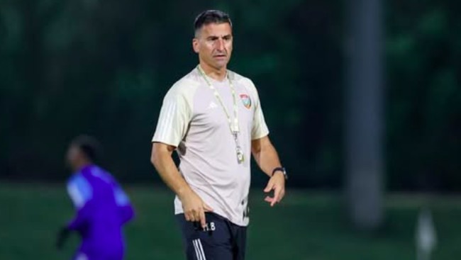 Pelatih Uni Emirat Arab, Marcelo Broli memuji permainan Vietnam yang membuat mereka tersingkir di perempat final Piala Asia U-23 2026.