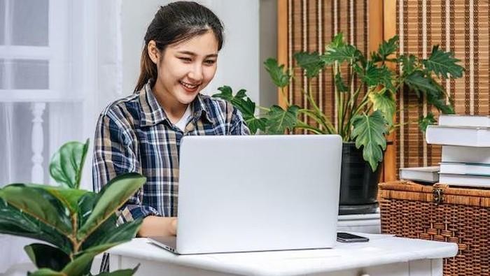 Orang yang punya integritas tinggi sering mengucapkan kalimat ”Aku Tahu Aku Tidak Sempurna, Tapi Aku Mau Belajar”. Membuat kesalahan adalah fondasi pembelajaran, dan dengan mengenali dan memahami kesalahan tersebut, kita dapat tumbuh menjadi seseorang yang lebih baik.