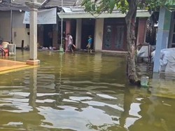 Banjir Bengawan Jero Berdampak pada 5.188 Rumah Warga Lamongan