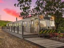 Usai Rumah Hangus Dilalap Api, Pilihan Hunian Keluarga Ini Bikin Melongo