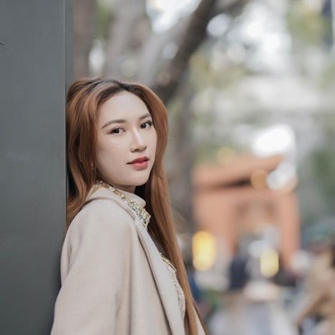 Tampil di Tiongkok, Penyanyi Indonesia Icha Yang Dipuji Superstar China Tang Yi