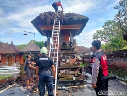 Atap Pelinggih Pura di Badung Terbakar, Kerugian Rp 250 Juta