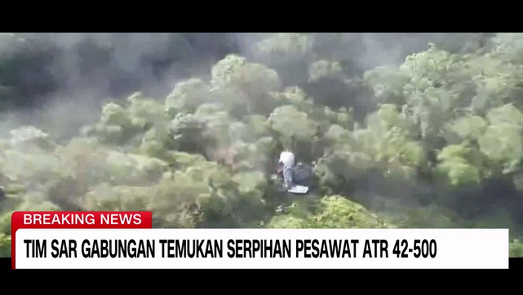 VIDEO: Tim SAR Gabungan Temukan Serpihan ATR 42-500