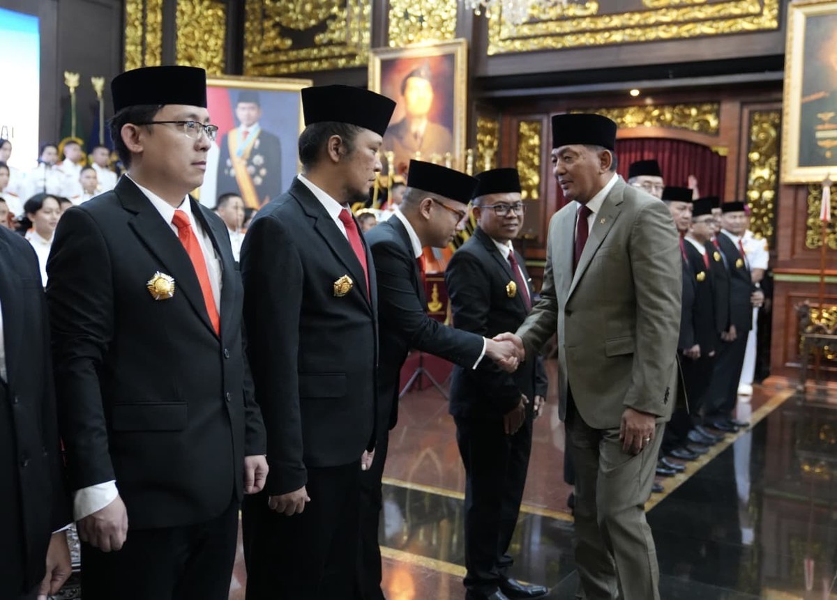 Sabrang Mowo Damar Panuluh atau lebih dikenal dengan Noe vokalis Letto dilantik menjadi tenaga ahli Dewan Pertahanan Nasional &lpar;DPN&rpar;