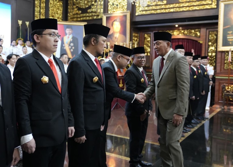 Sabrang Mowo Damar Panuluh atau lebih dikenal dengan Noe vokalis Letto dilantik menjadi tenaga ahli Dewan Pertahanan Nasional &lpar;DPN&rpar;