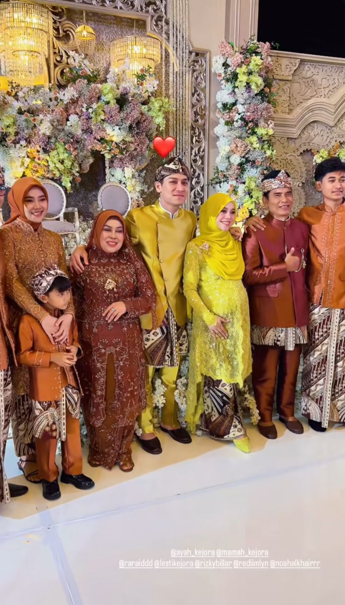 Acara Gender Reveal Anak Lesti Kejora dan Rizky Billar