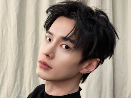 7 Drama China Dibintangi Aktor Tampan He Yu, Termasuk 'Speed and Love'