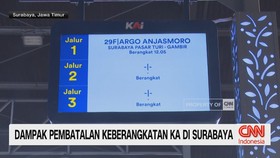 VIDEO: Dampak Pembatalan Keberangkatan KA di Surabaya