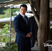 Simak Pesona Hyun Bin dengan Akting Memukau di Series Made In Korea