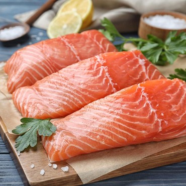 Apakah Ikan Salmon Mengandung Merkuri? Ini Penjelasannya