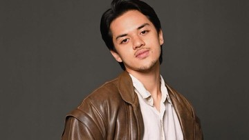 Highlight Dunia Hiburan InsertLive : Berdarah Belgia, 7 Potret Jeremie Adik Kandung Aurelie Moeremans Jadi Sorotan