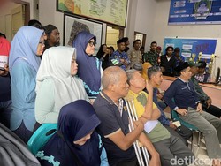 Warga Geruduk Kantor Lurah di Parepare Protes Calon Ketua RW 8 Dicoret