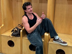 Lirik Lagu Beat Yourself Up - Charlie Puth