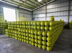 Pertamina Bakal Sanksi Pangkalan yang Jual LPG 3 Kg Rp 40 Ribu di Tana Toraja
