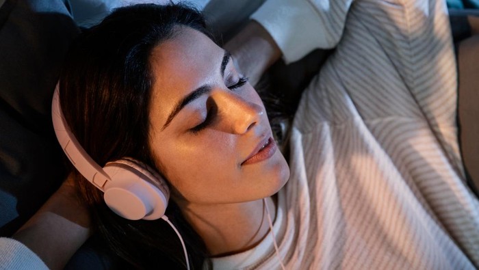 Musik menenangkan atau ASMR/Foto: Freepik.com